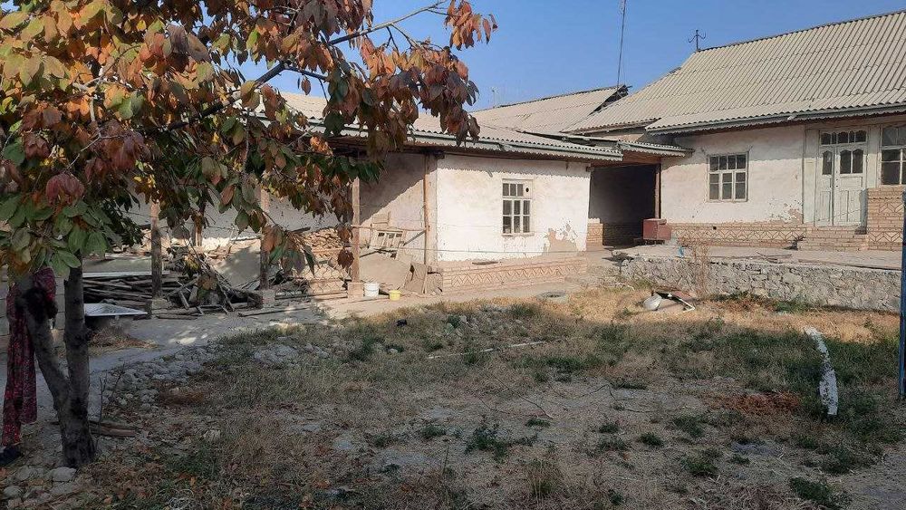 Ховли сотилади 6 соток