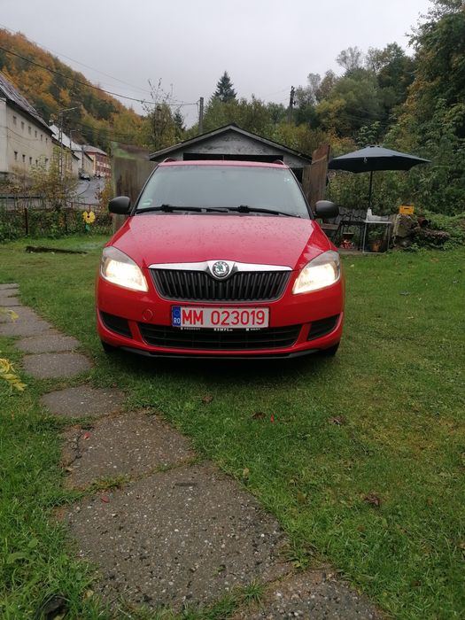 Vând Skoda Fabia
