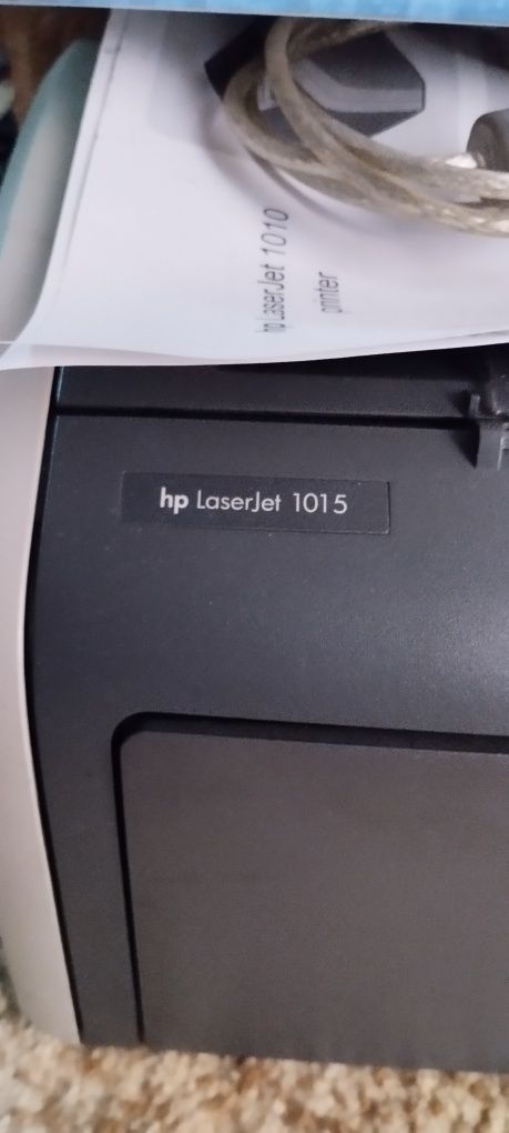 Продам принтер HP Laser jet 1015