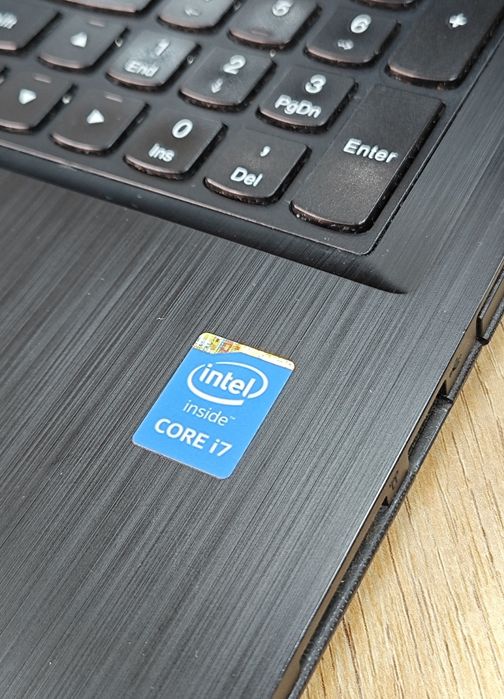 Lenovo Ноутбук | Intel Core i7 | 8Gb ОЗУ | 256Gb SSD