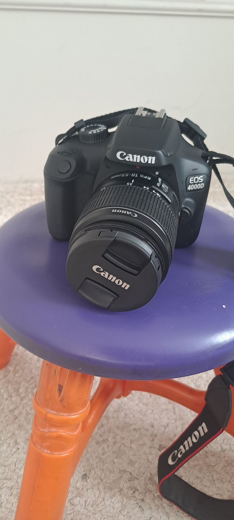 Фотоаппарат Canon EOS 4000D kit EF-S 18-55mm f/3,5-5,6