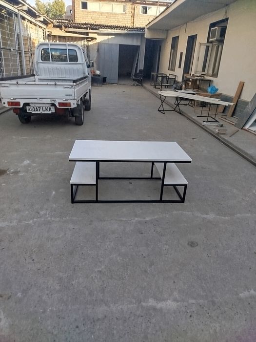 Loft mebel jurnalniy stol