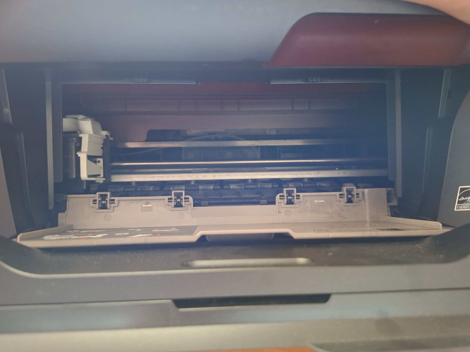 Принтер HP Deskjet 3050 All-in-One (скенер/копир/принтер)