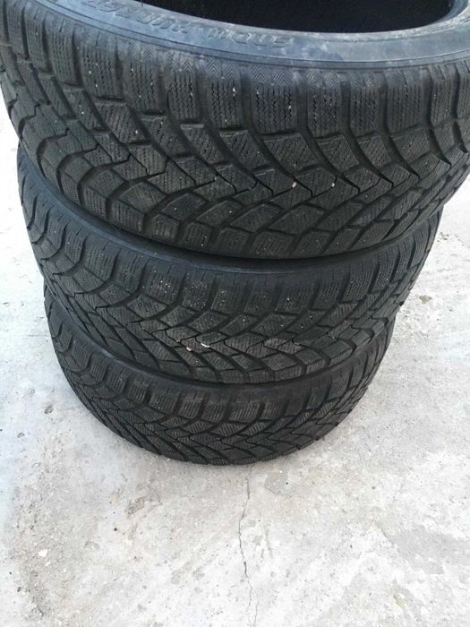Cauciucuri de iarna 225/45R18 doar 3 bucati DOT 2021