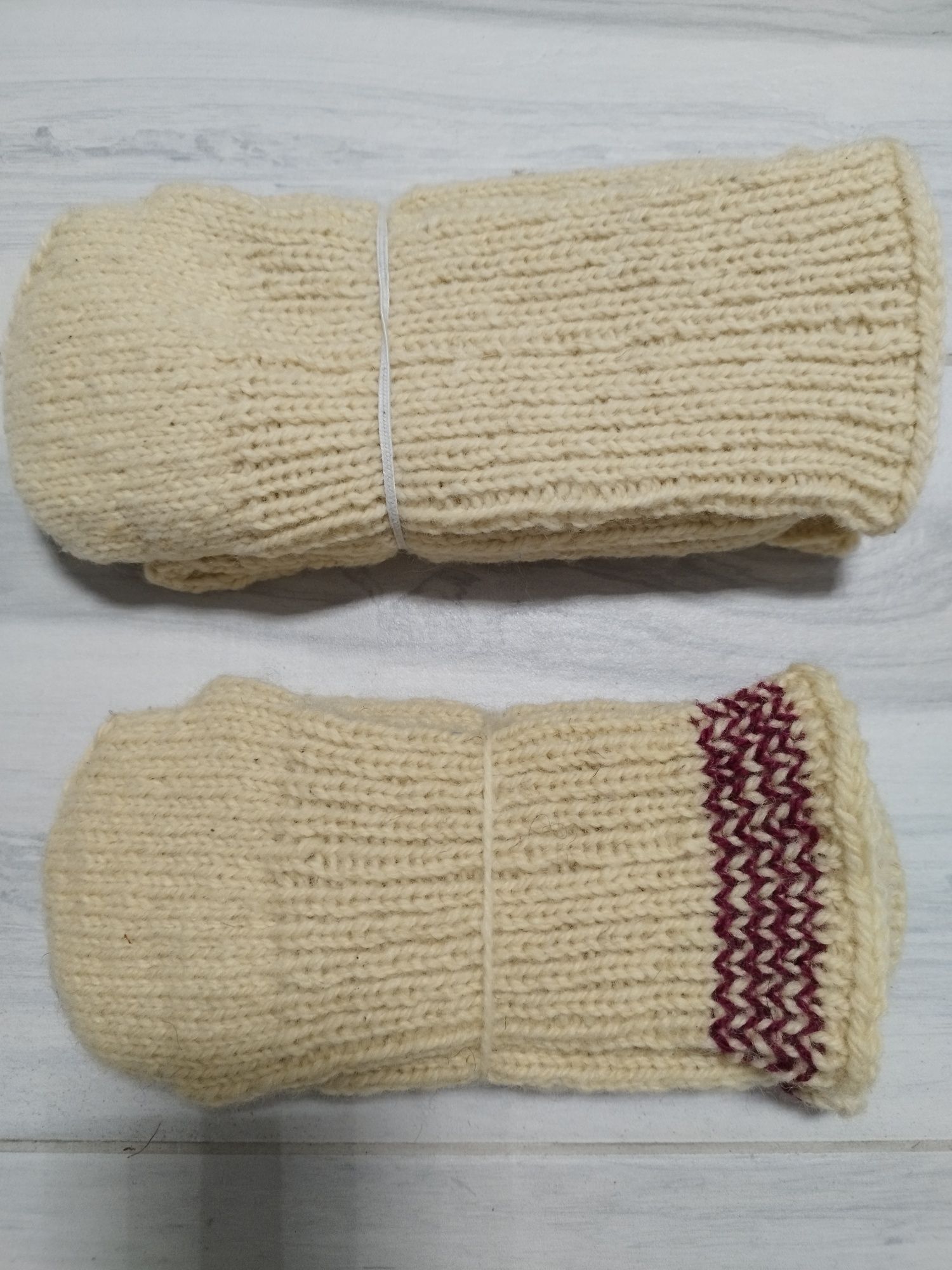 Вълнени чорапи ръчна изработка