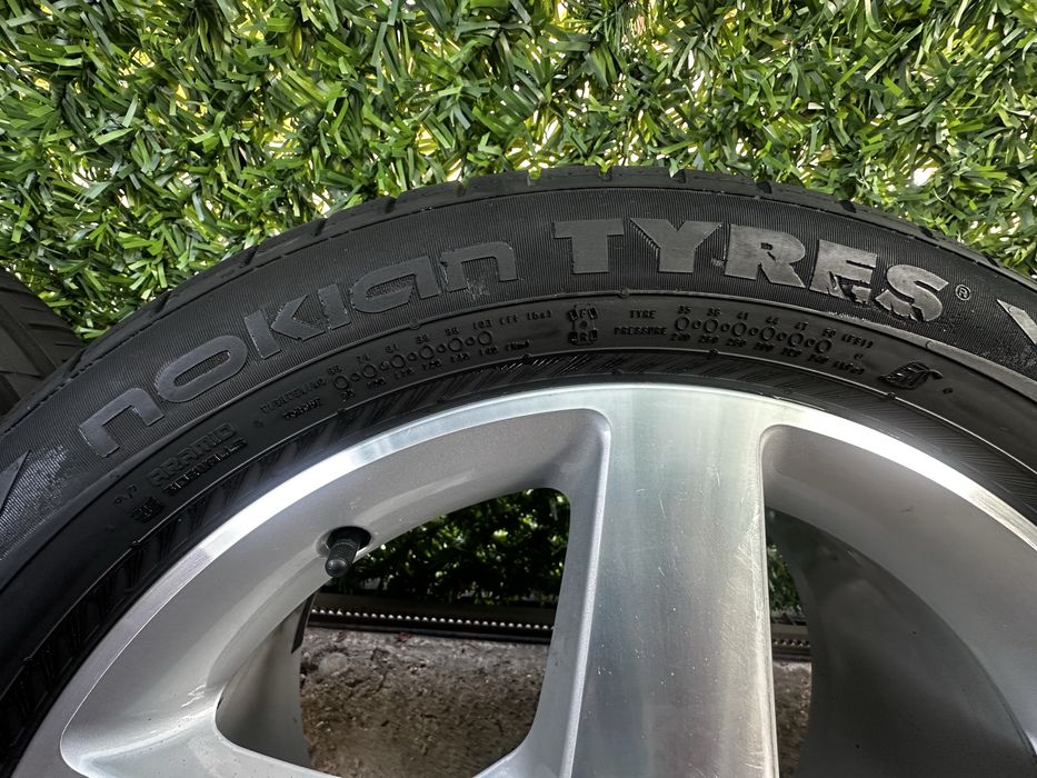 Jante originale 19 AMG Mercedes+cauciucuri 6-7 mm 255 50 r19 2300 lei
