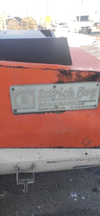 Машина за подови замазки Брикман