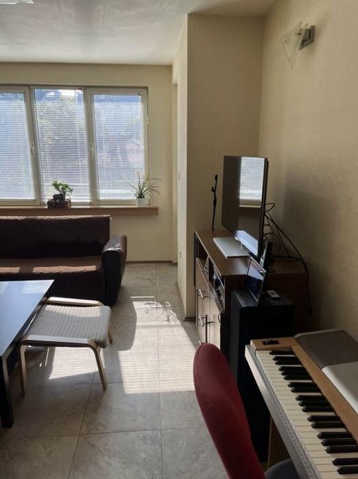 Дава се под наем Четиристаен апартамент в София, Лозенец - 120 кв.м за 1230 € - Снимка #4