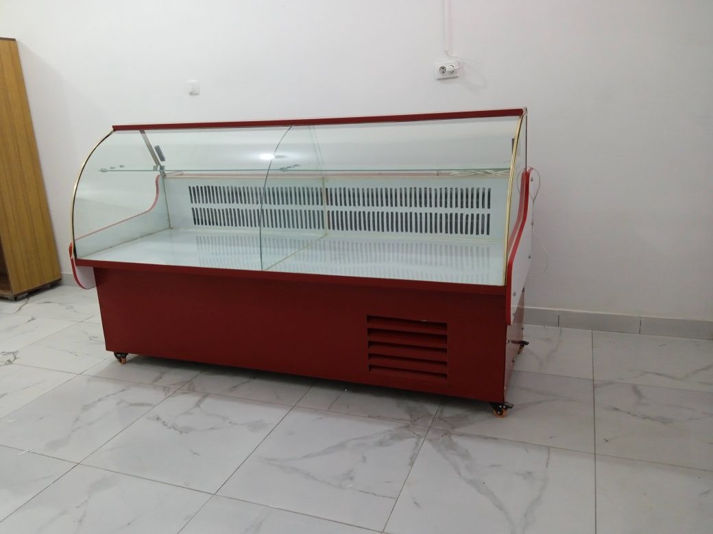 Витрина холоделник 2 метрли. Vitrina xolodelnik 2 metrli