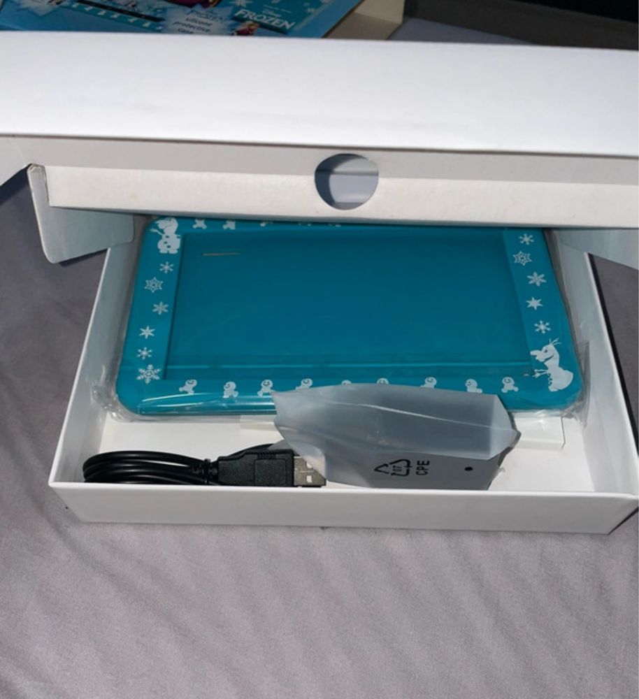 Tableta cu Frozen