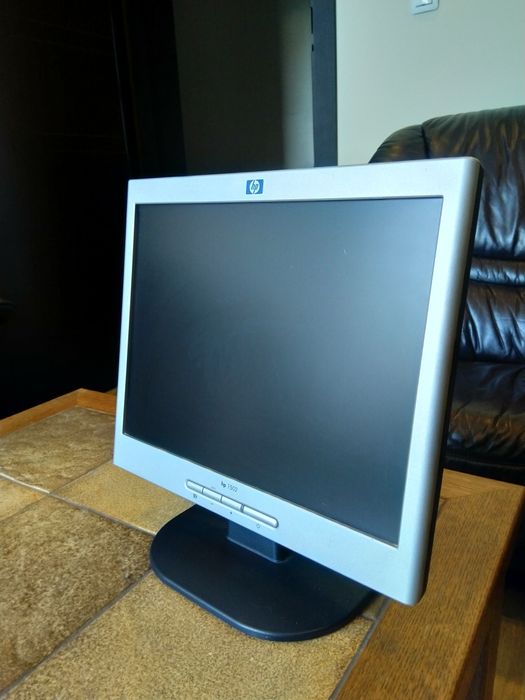 Монитор HP 1502 за компютър
