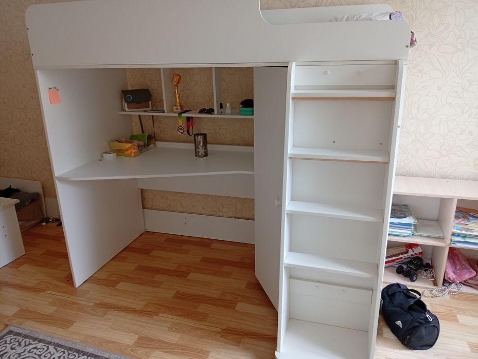 Кровать детская подростковая