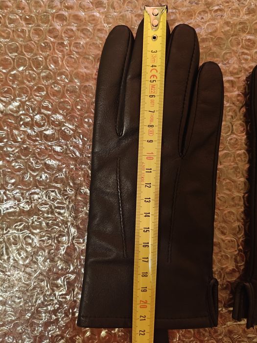 Pereche de mănuși din piele naturală (NEFOLOSITE!) (UNISEX!)