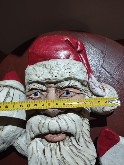 Puțin roșu și alb, nu strică