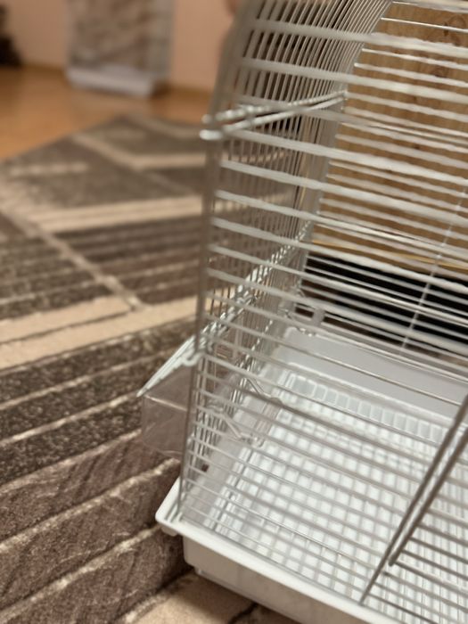 Клетки за птици / канарчета