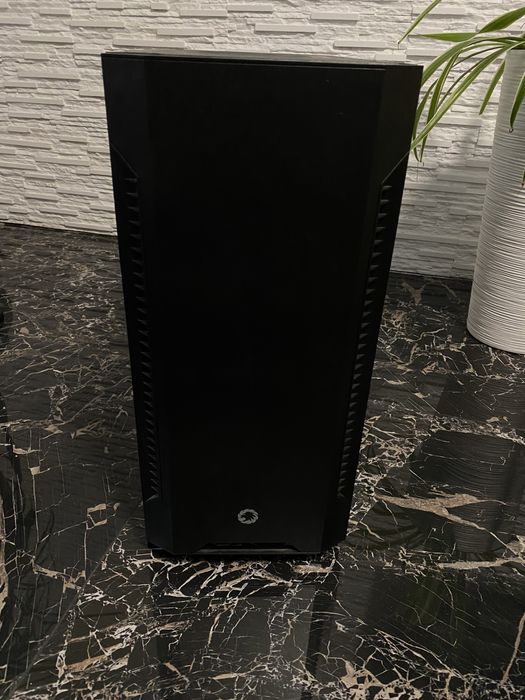 Carcasa Gamemax Fortress