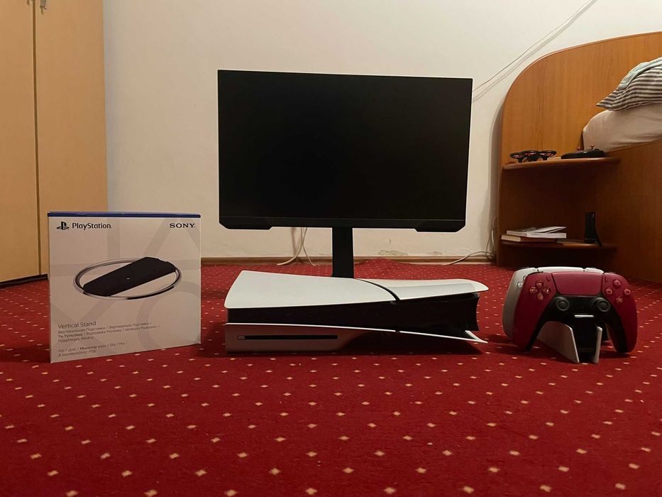 Sony Play Station 5, Inca in garantie + Monitor