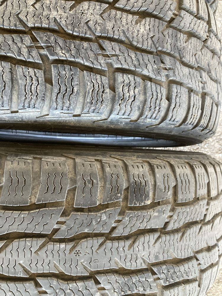 Зимни гуми 225 55 17 NOKIAN