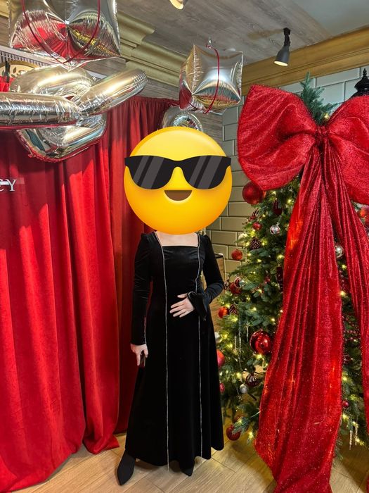 Шикарное вечернее платье