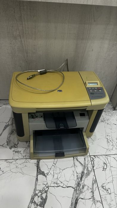 Продам принтер HP LJ M1120MFP