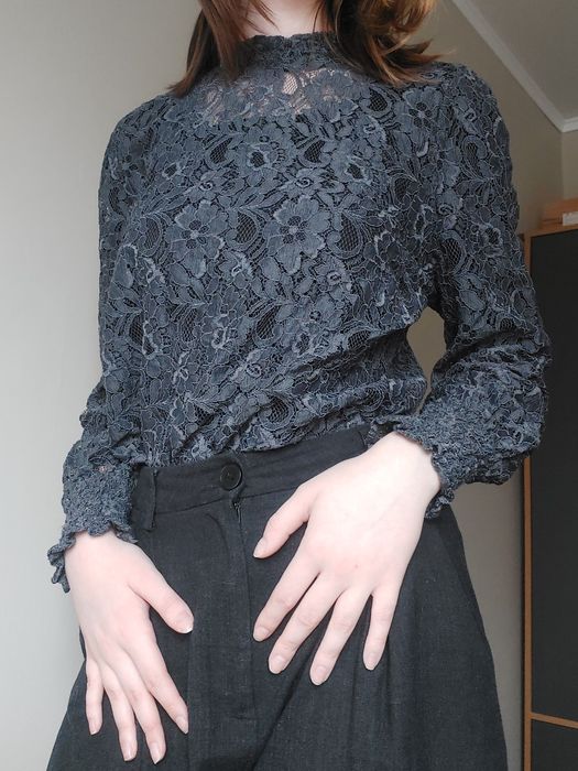Кружевная блузка