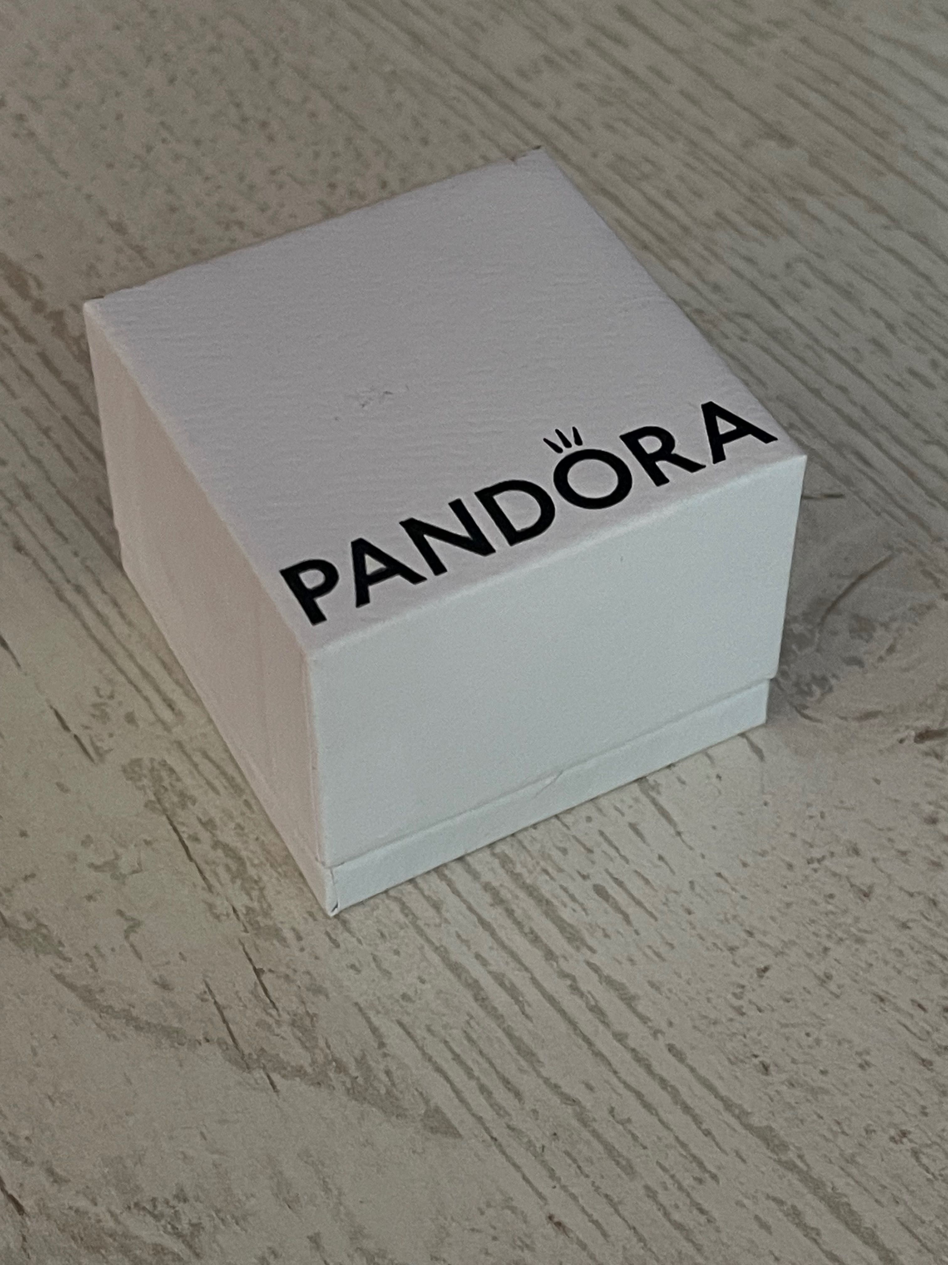 Обеци Pandora сребърни