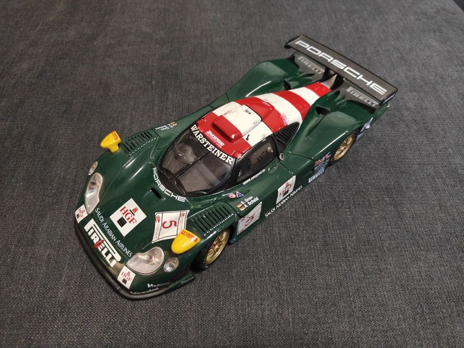 Macheta Maisto 1/18 - Porsche 911 GT1 GTC 1998