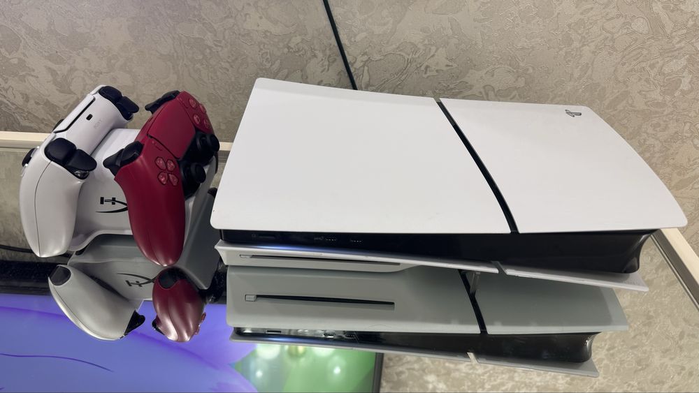 Продам PlayStation 5 Slim (с дисководом)