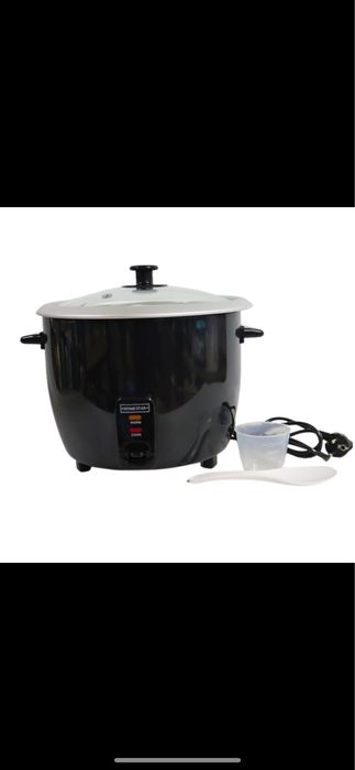 Машина за варене на ориз  Homestar с мощност 1000W и 2,8 л. вместимост