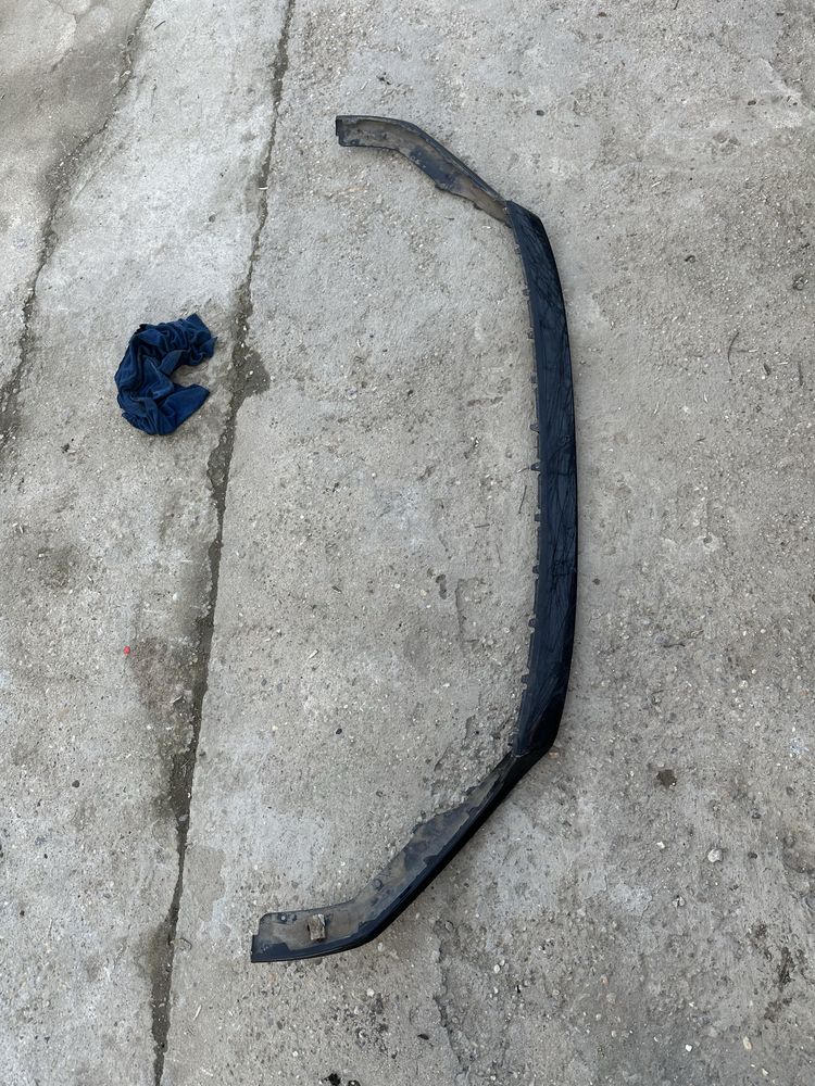 Spoiler inferior bară fată skoda octavia 4.sportline.