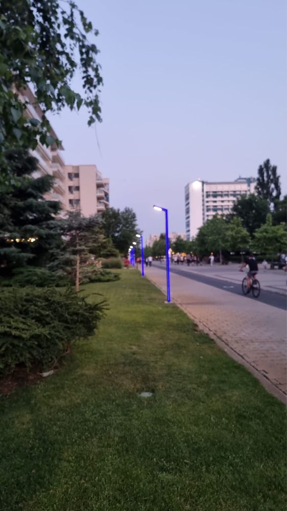 Stalpi iluminat led cu/fara panou solar.Iluminat stradal.