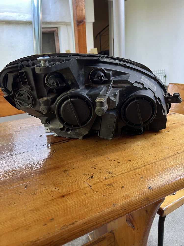 Ляв фар за Mercedes C220 W204 2007г.