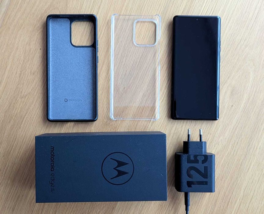 Motorola Edge 40 Pro, Dual Sim, 12 GB Ram, 256 GB stocare