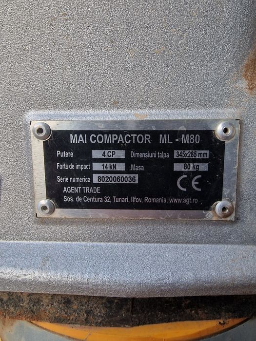 Vând mai compactor media line an 2024