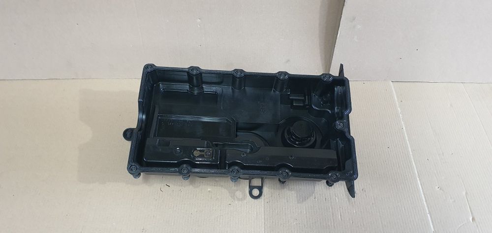 Capac culbutori motor 2.0 tdi BMR BMN BKD BKP passat b6 golf 5 skoda