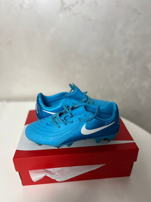 Ghete de fotbal cu filet, Nike phantom luna academy,