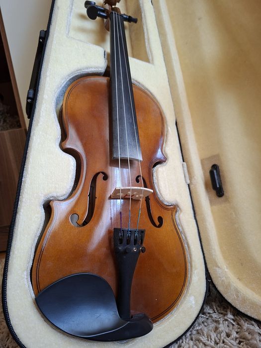 Vioară 3/4 în stare bună