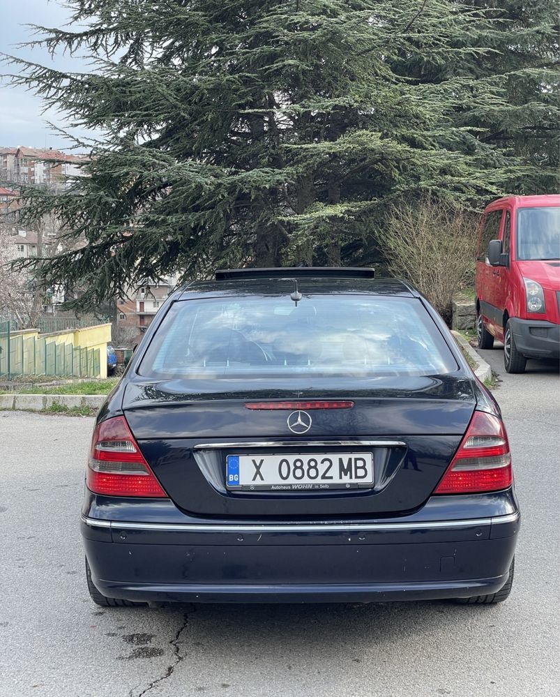 Mercedes-benz E270