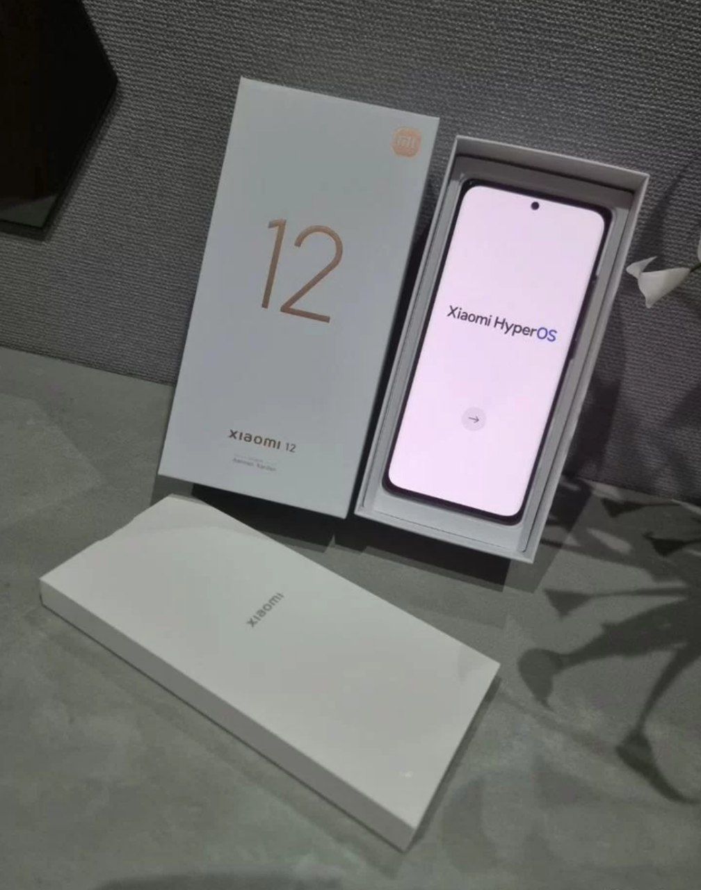Xiaomi Mi 12 8/256
