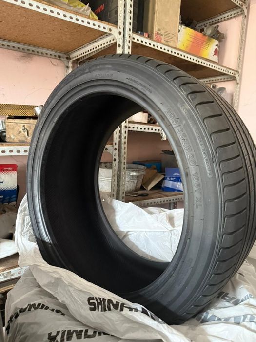 Michelin Продам шины 4 в комплекте от банана