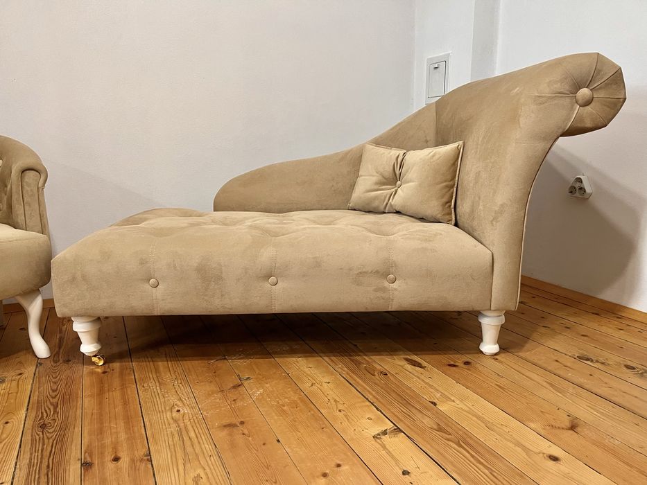 НОВ Комплект лежанка два фотьойла и пейка в бежово