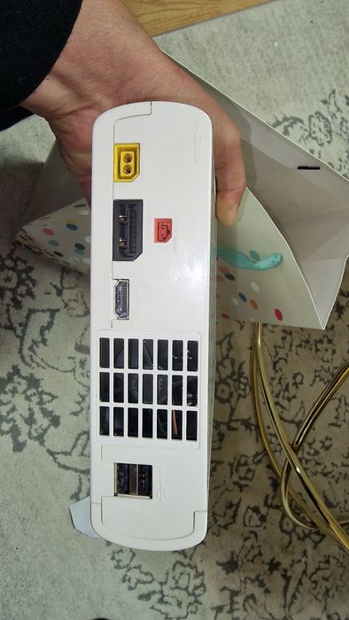 Vând Nintendo WII U