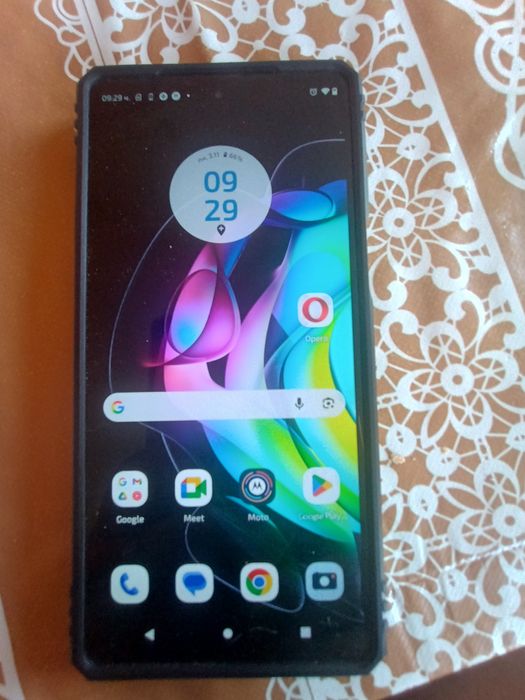 Телефон Моторола edge20