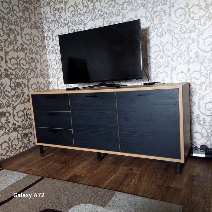 Продам подставку под телевизор