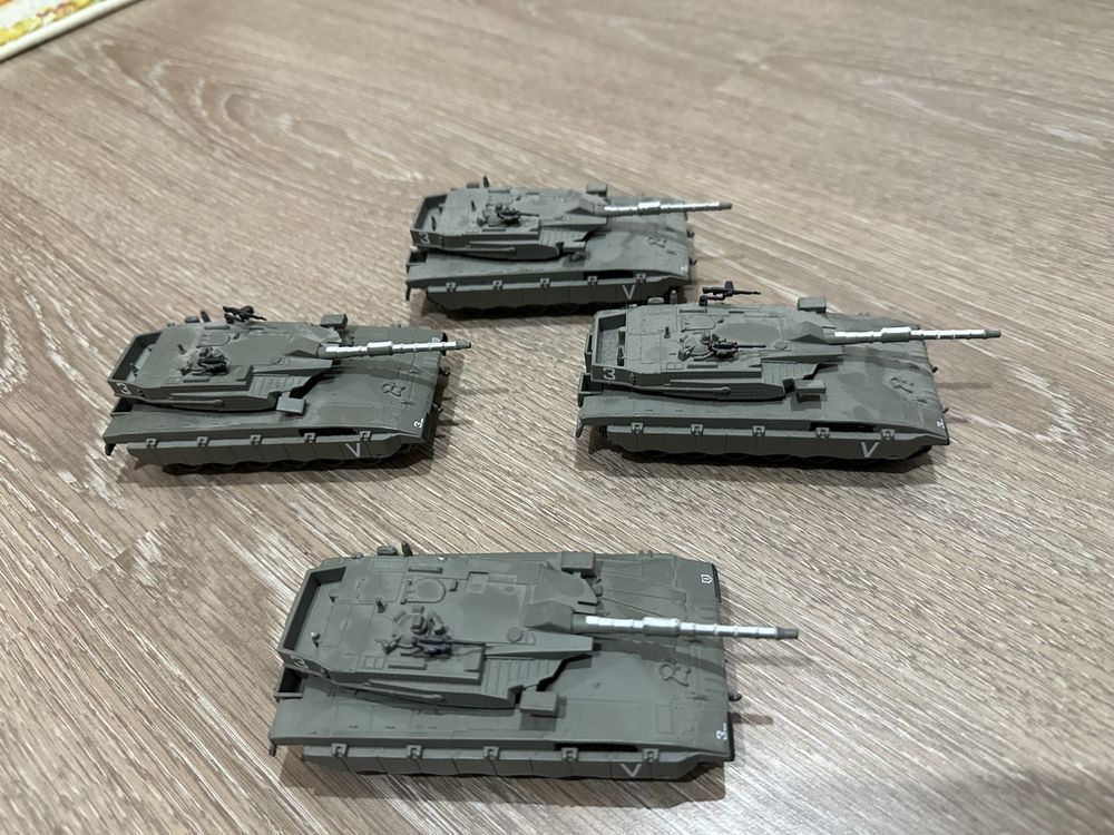 Machete militare 1:72 tanc Merkava israel