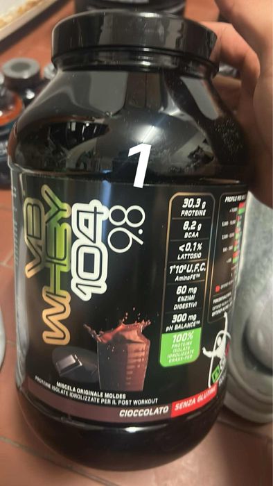 Proteina si creatina pentru sportivi