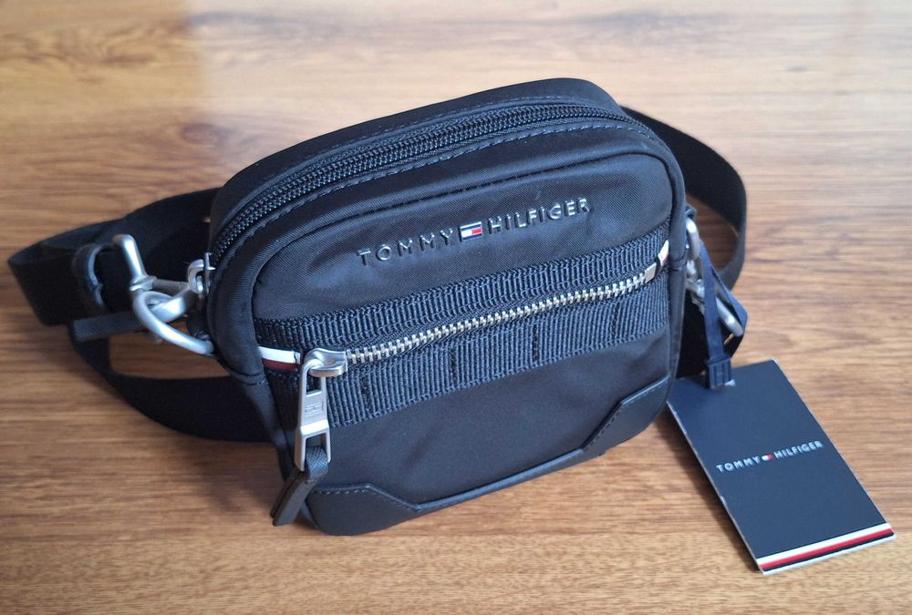 Чанта 
Tommy Hilfiger