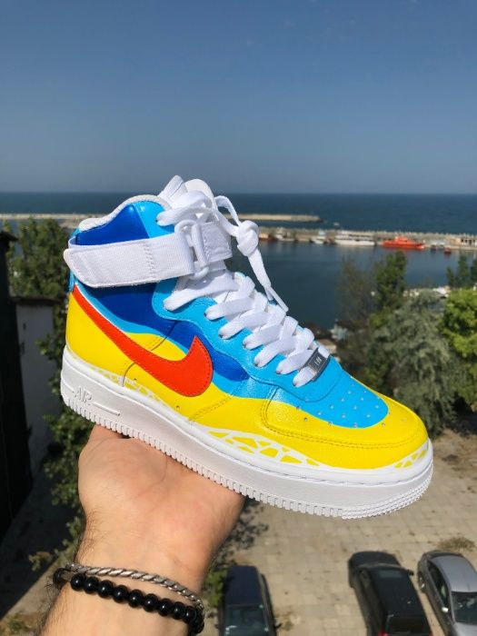 Nike WMNS Air Force 1 High "The Beach"
