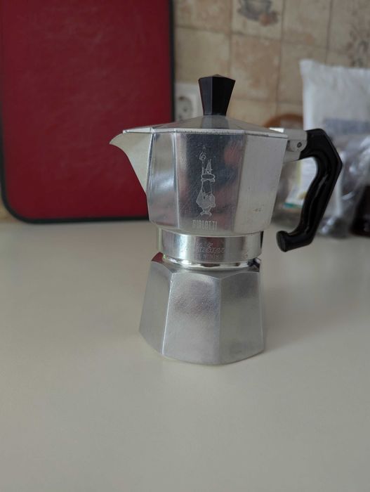 Bialetti Moka Express fierbator de cafea