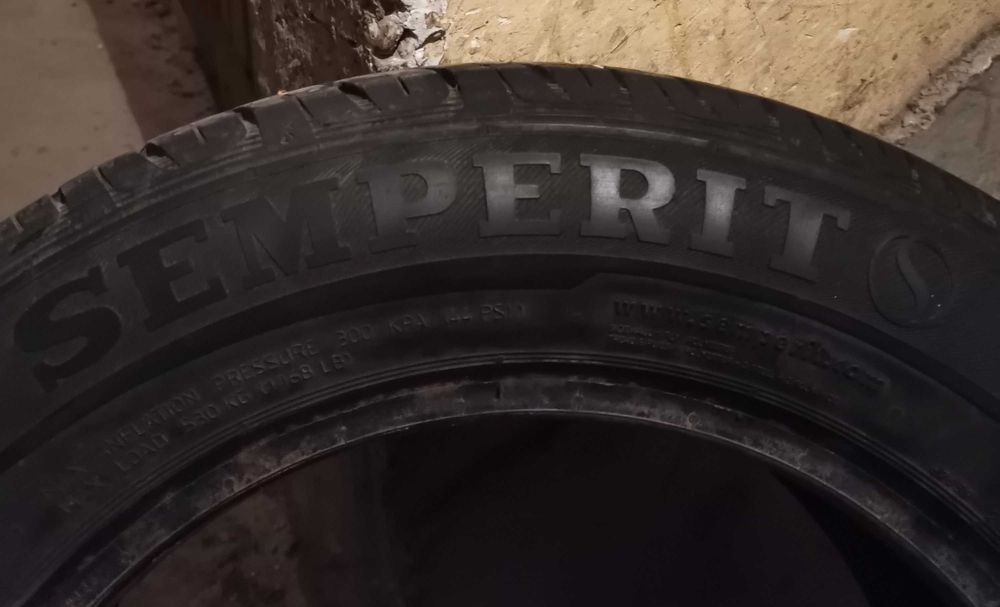 Продавам 2 броя летни гуми 185.65.14 на 1 сезон дот 2019 Semperito